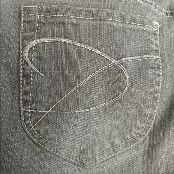 Chico's Platinum Gray Denim Jeans - Picture 9 of 9